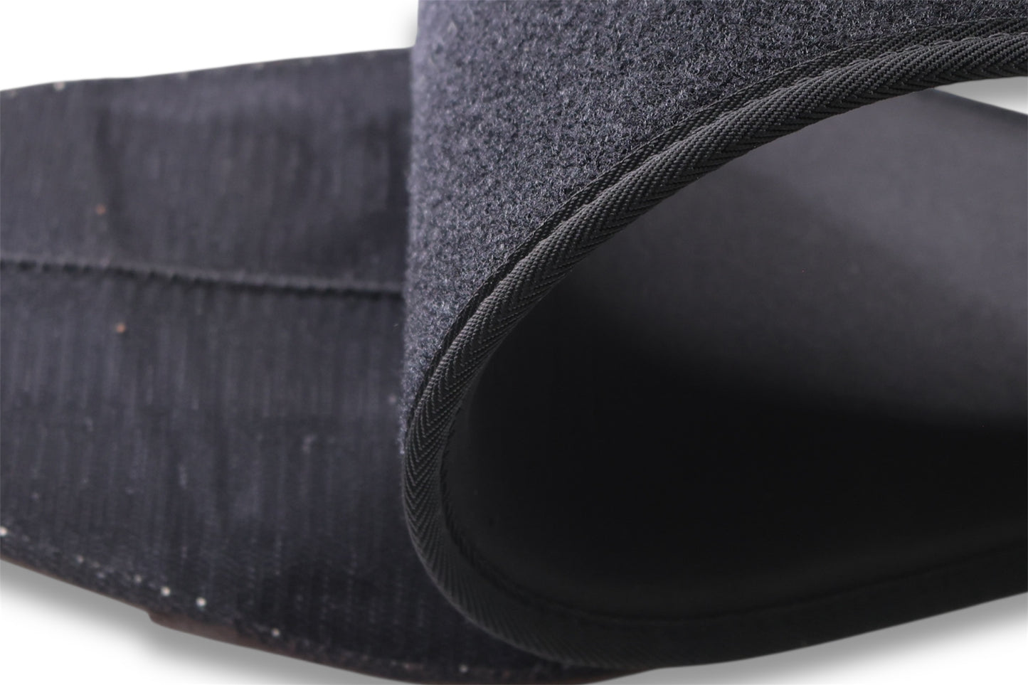 Anatomic Jumper Girth with Motion Foam Liner